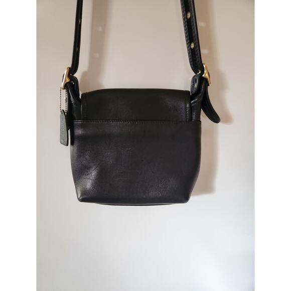 Coach Legacy 9715 Legacy Flap Leather Crossbody/Shoulder Stewardness handbag - Picture 4 of 7